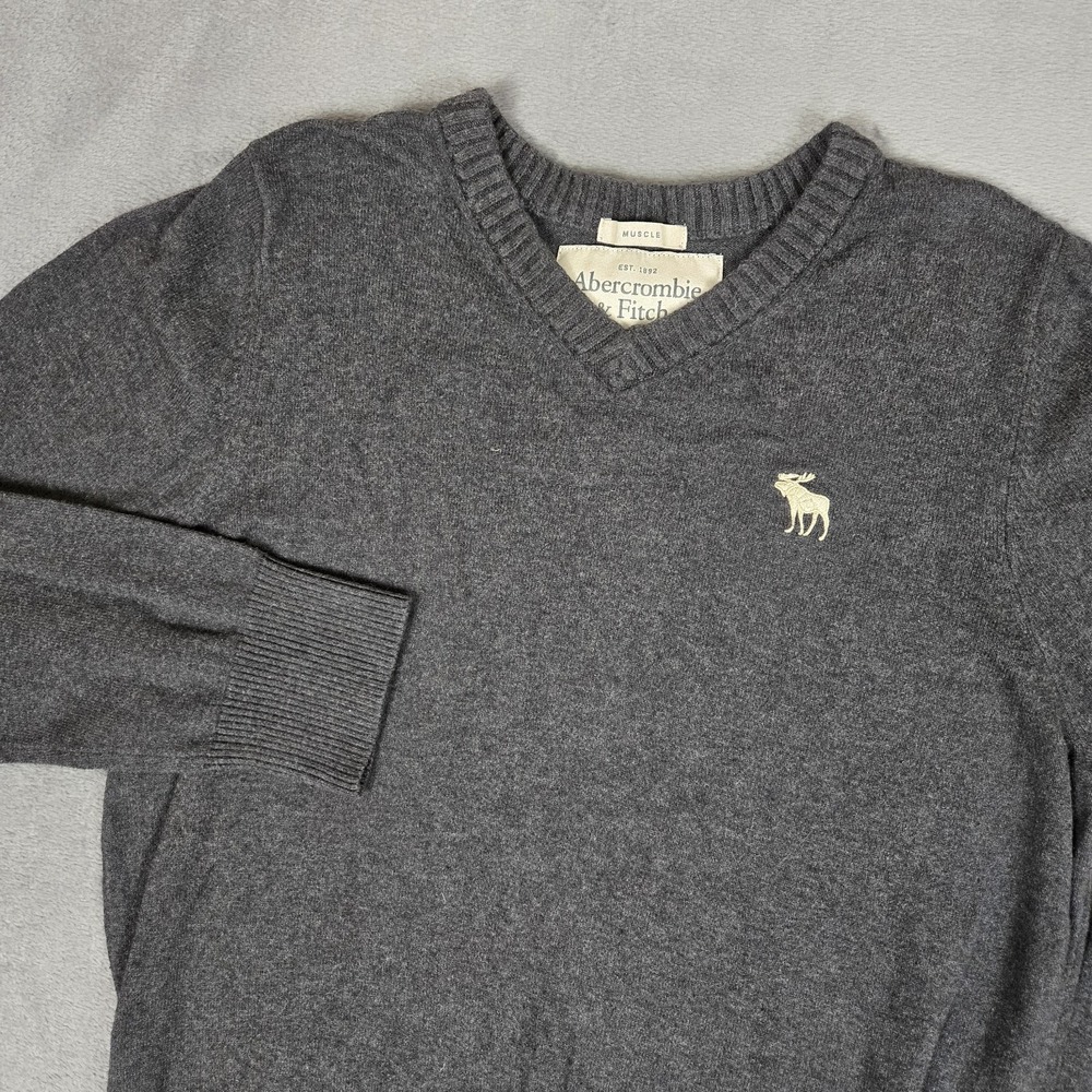 Abercrombie & Fitch Sweater Mens XL Gray Muscle Fit V Neck Moose Cotton Y2k